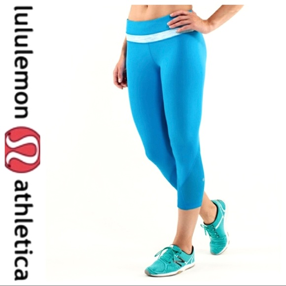 lululemon athletica Pants - 💕SALE💕 Lululemon Blue Run Inspire Crop II